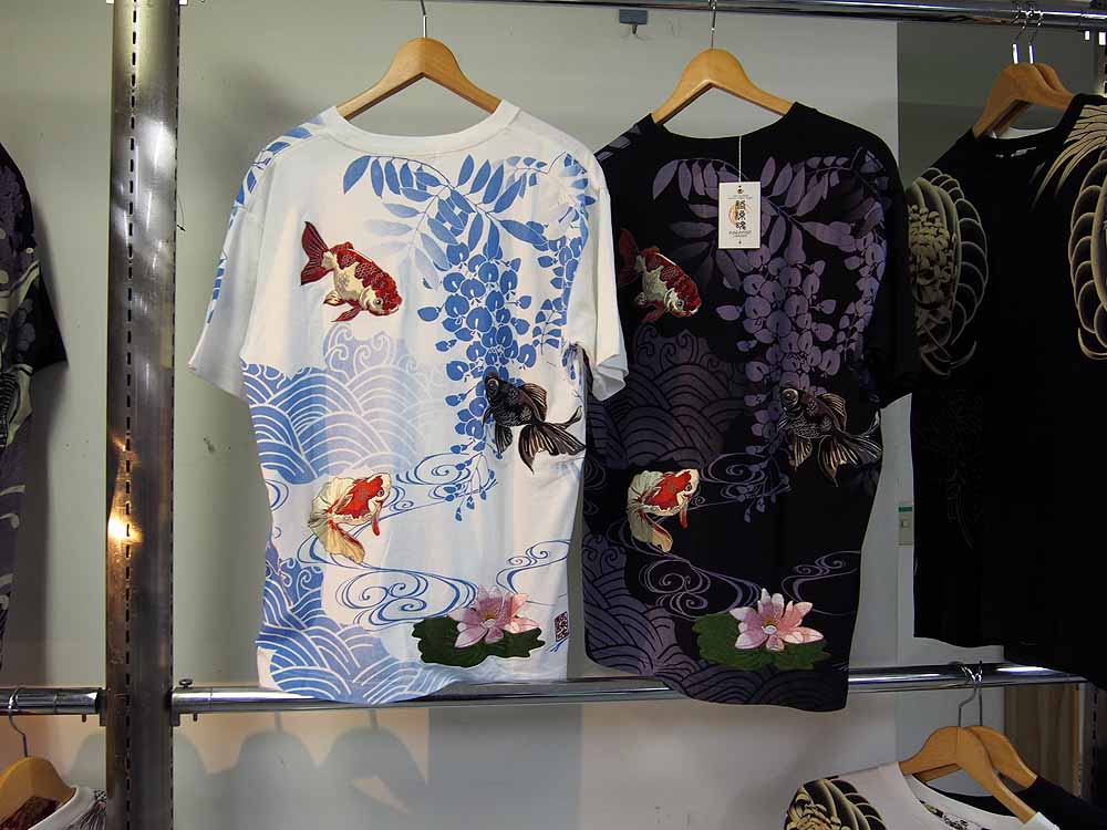 金魚刺繍 和柄Tシャツ